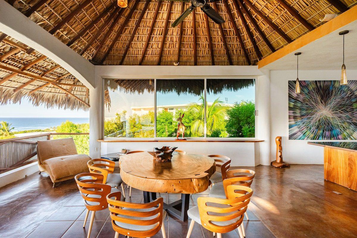 The Pacific seen from the home at Raíz, Tierra en Armonía
